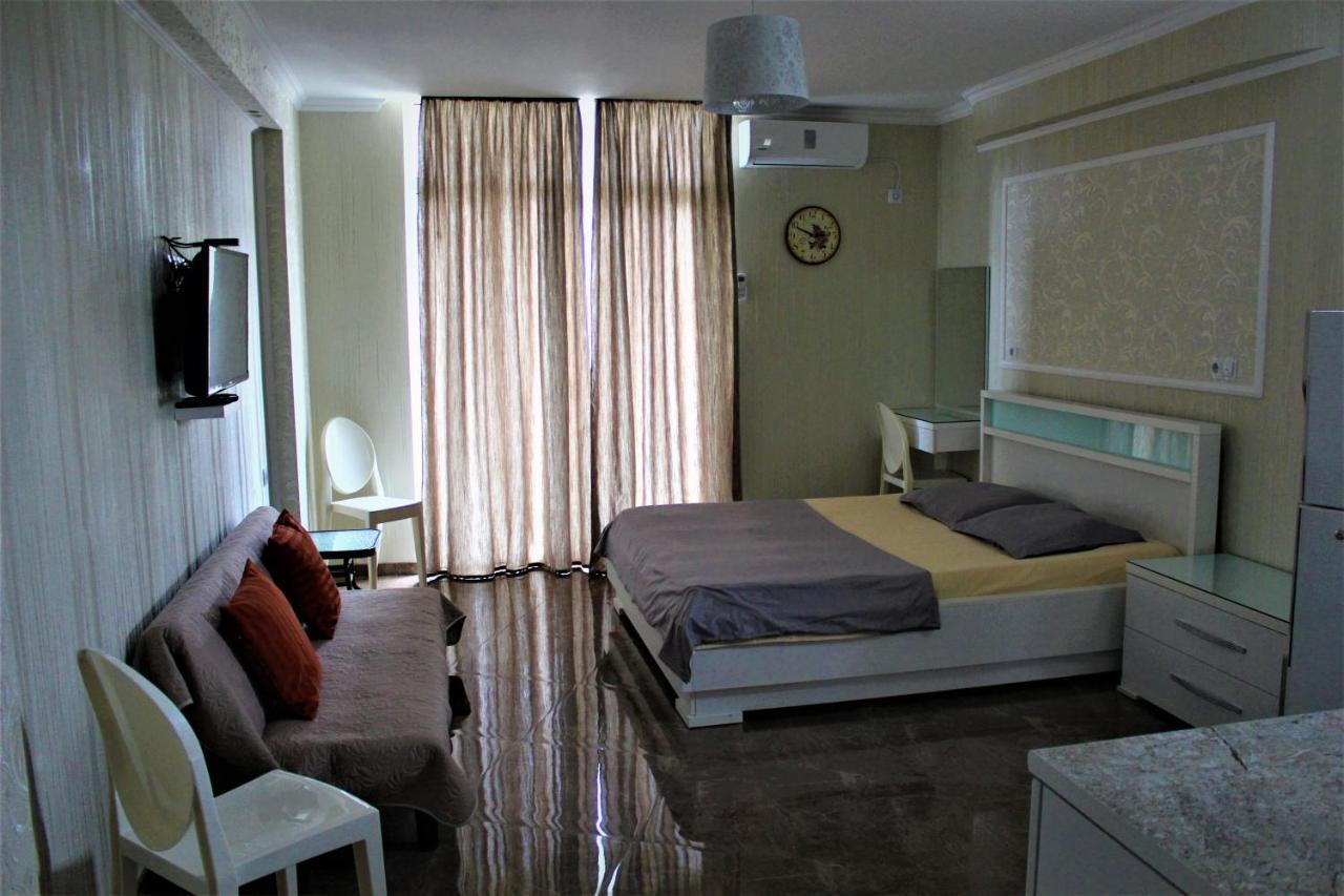 Orbi Lux Apartment Batumi Exteriör bild