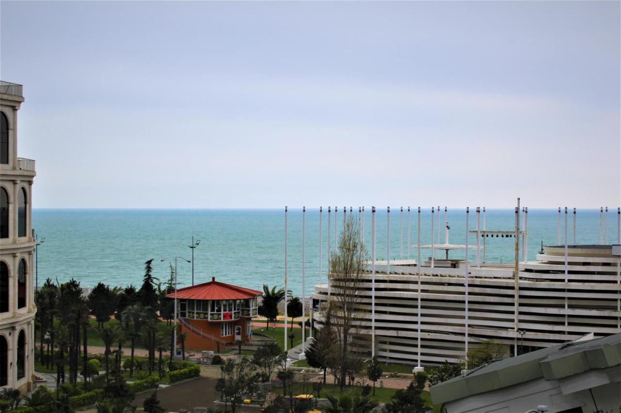 Orbi Lux Apartment Batumi Exteriör bild