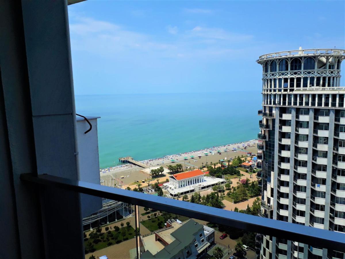 Orbi Lux Apartment Batumi Exteriör bild
